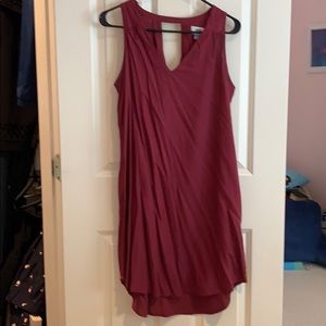 Red vneck dress- maroon
